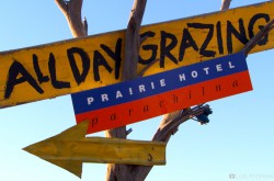 Prairie Hotel, Parachilna